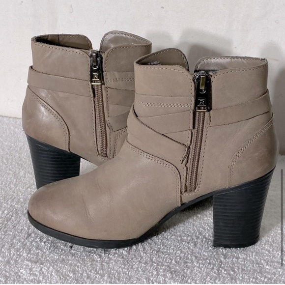 Rockport Tan Leather Chunky Heel Round Toe Ankle Boots Booties 5 - Picture 7 of 14